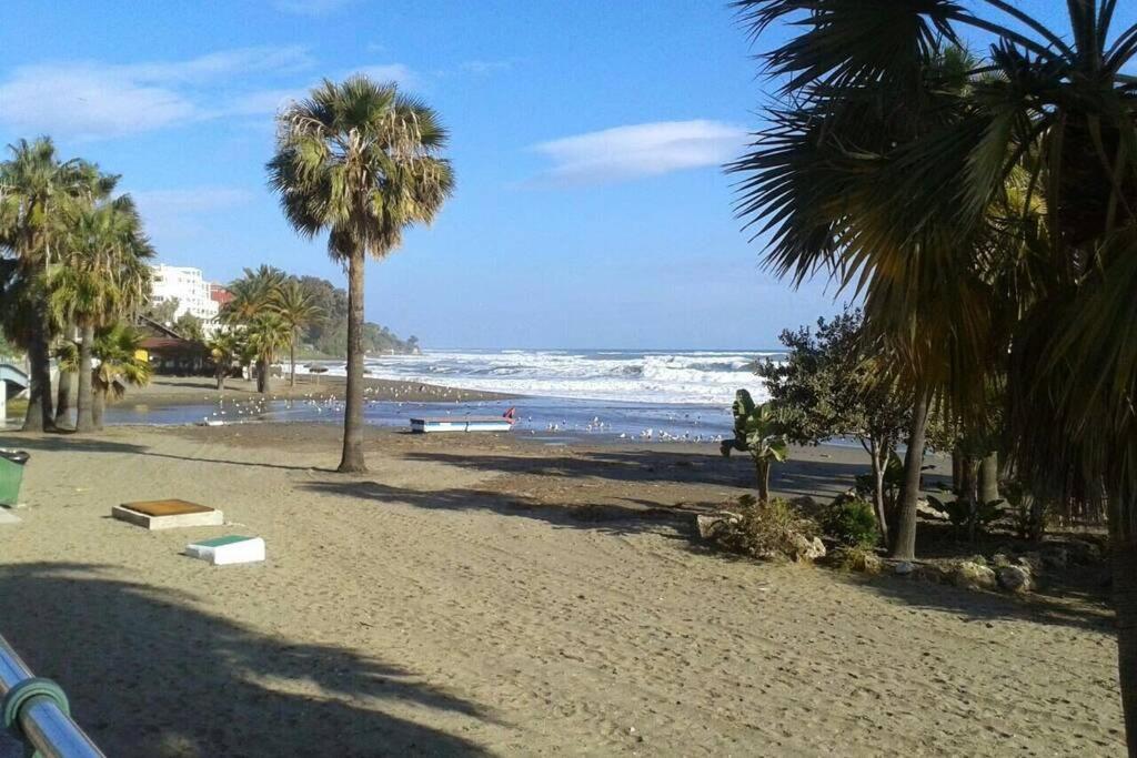 Playa Escollera Lägenhet Estepona Exteriör bild